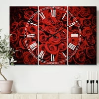 Ceas de perete tradițional Designart 'Winter Red Rose'